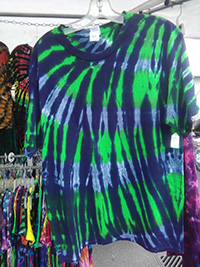 A bird of a whole new Feather...The Hawk Feather tie-dye Tee!