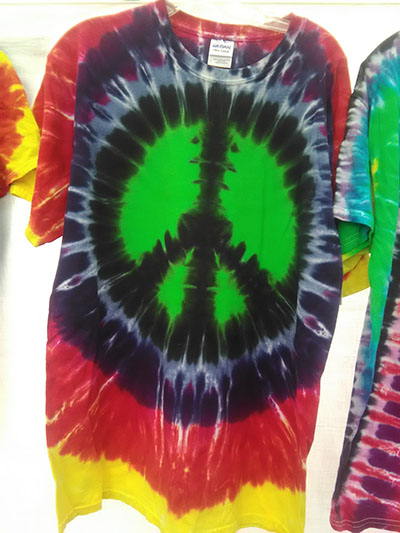 Dark Rainbow Peace Sign Tie-dyed Tees